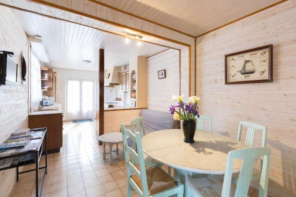 St Malo Maison Avec Jardin Proche Gare Plage Intramuros Chien Admis Parking Gratuit Сен-Мало Екстер'єр фото